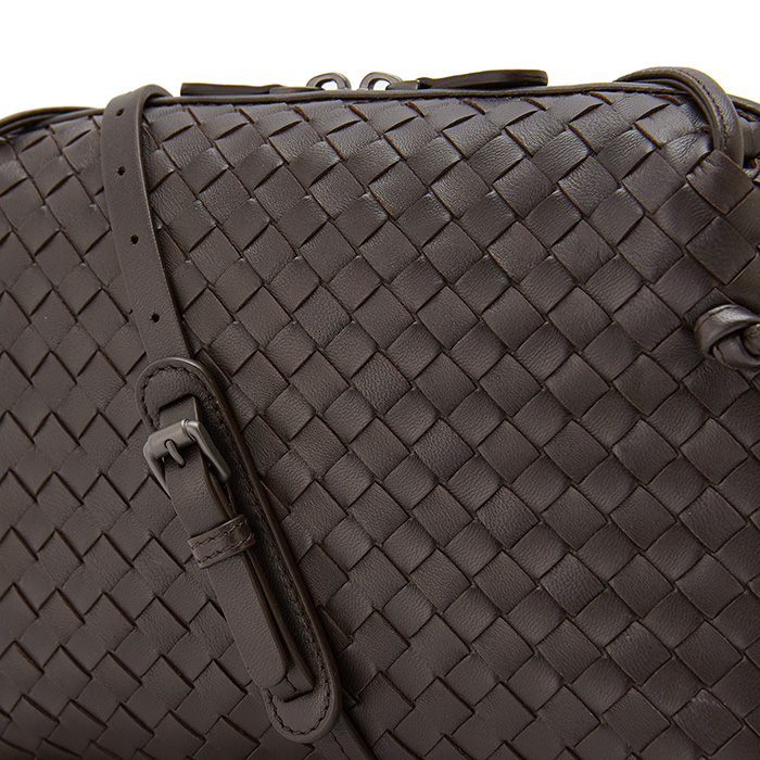 보테가베네타(BOTTEGA VENETA) 에스프레소 인트레치아토 나파 노디니 여자 숄더백 245354 V0016 2074