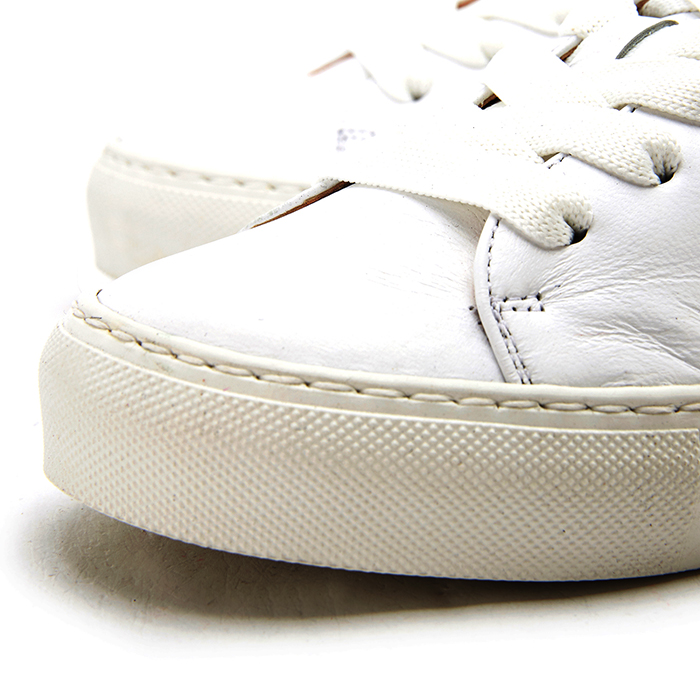 미나패리카(MINNAPARIKKA) 버니 로우탑 여자 스니커즈 TAILSNEAKS WHITE SHEARLING