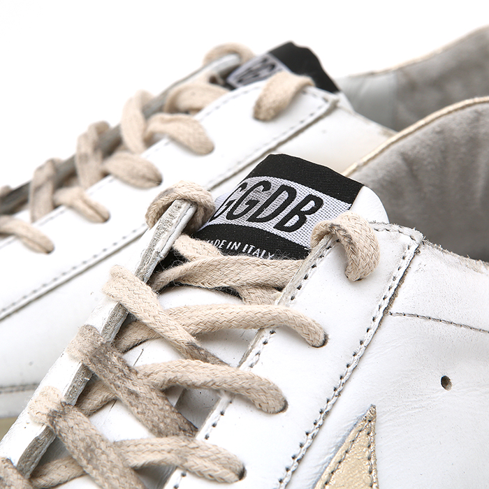 골든구스(GOLDEN GOOSE) 슈퍼스타 로우 스파클 골드 남자 스니커즈 GCOMS590 E37