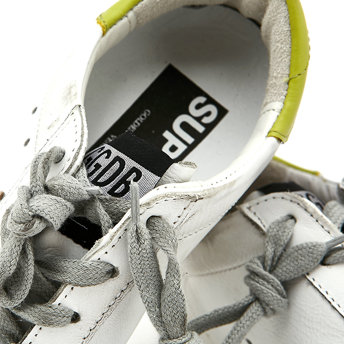 골든구스(GOLDEN GOOSE) 빈티지 슈퍼스타 로우 여자 스니커즈 G30WS590 F99