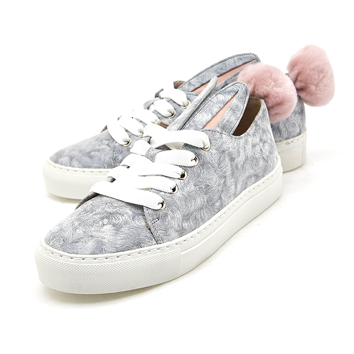 미나패리카(MINNAPARIKKA) 버니 로우탑 여자 스니커즈 TAILSNEAKS39 GREY FUR