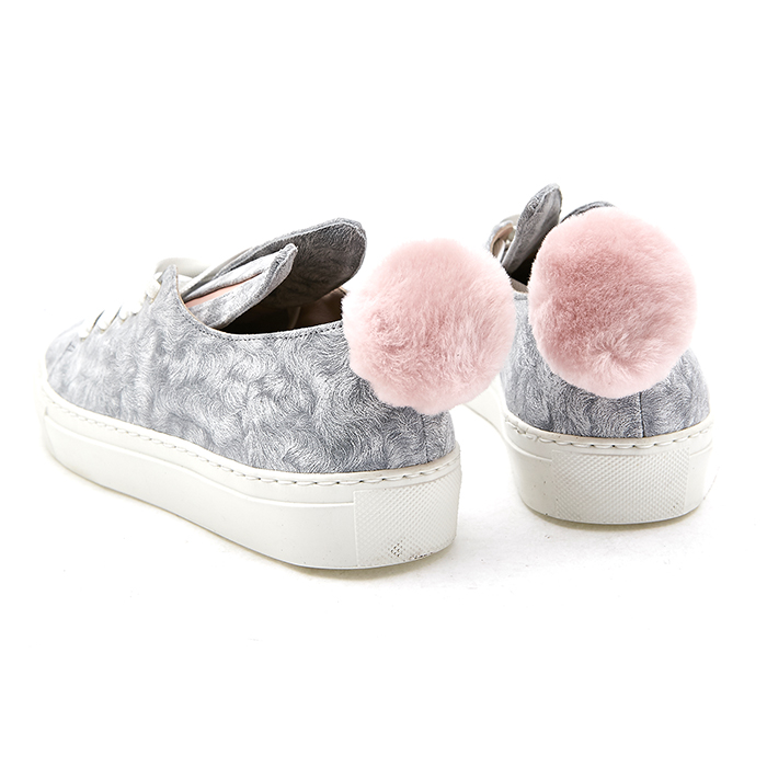 미나패리카(MINNAPARIKKA) 버니 로우탑 여자 스니커즈 TAILSNEAKS39 GREY FUR