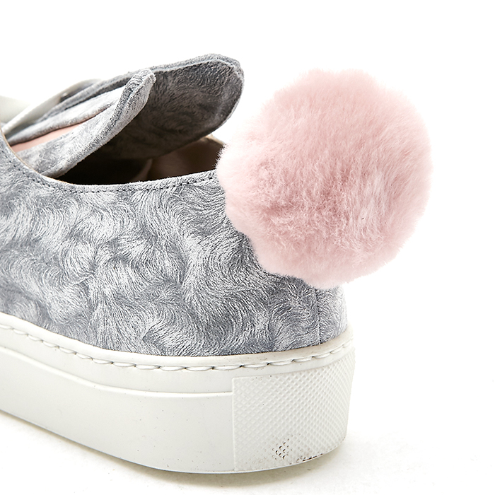 미나패리카(MINNAPARIKKA) 버니 로우탑 여자 스니커즈 TAILSNEAKS39 GREY FUR