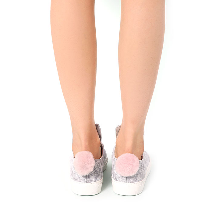 미나패리카(MINNAPARIKKA) 버니 로우탑 여자 스니커즈 TAILSNEAKS39 GREY FUR