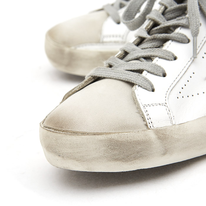 골든구스(GOLDEN GOOSE) 슈퍼스타 로우 남자 스니커즈 GCOMS590 A5