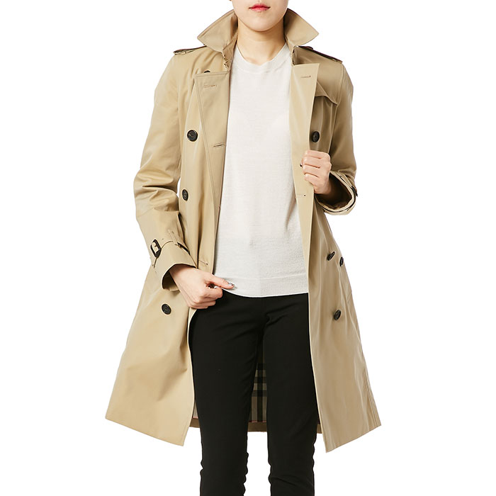버버리(BURBERRY) 켄징턴 롱 헤리티지 트렌치코트 여자 코트 KENSINGTON 3900458 70500