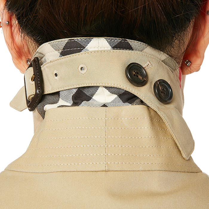 버버리(BURBERRY) 켄징턴 롱 헤리티지 트렌치코트 여자 코트 KENSINGTON 3900458 70500