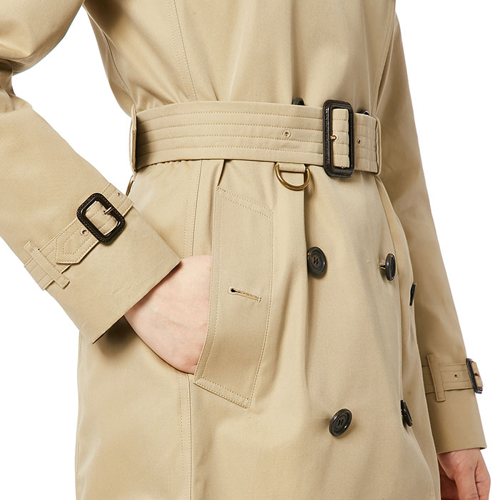 버버리(BURBERRY) 켄징턴 롱 헤리티지 트렌치코트 여자 코트 KENSINGTON 3900458 70500