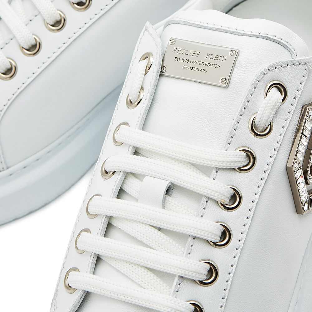 필립플레인(PHILIPP PLEIN) 크리스탈 로고 여자 스니커즈 WSC0877 PLE075N 01