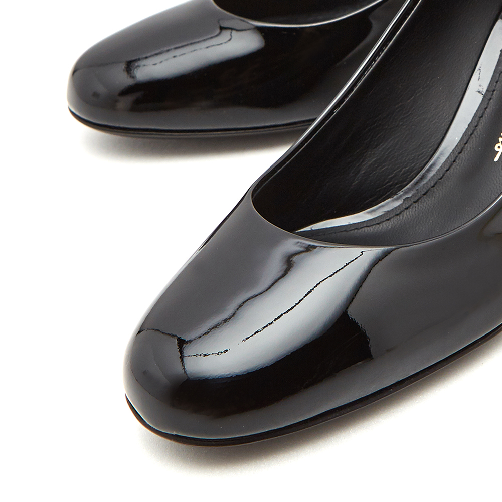 페라가모(FERRAGAMO) 루카 여자 펌프스 LUCCA55 5.5CM NERO 0672733