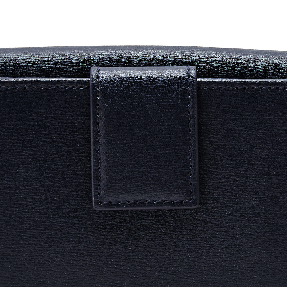 페라가모(FERRAGAMO) 간치니 여자 반지갑 22 C844 NAVY 0695900
