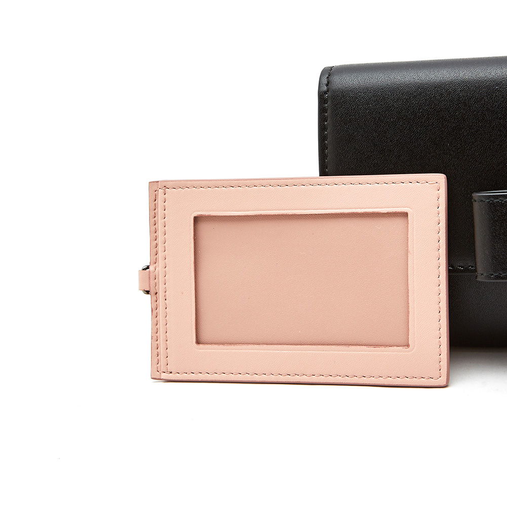 페라가모(FERRAGAMO) 바라 보우 여자 장지갑 22 D269 NERO 0691214