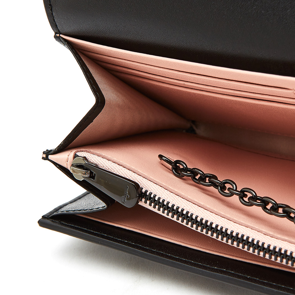 페라가모(FERRAGAMO) 바라 보우 여자 장지갑 22 D269 NERO 0691214