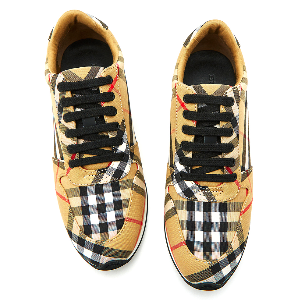 버버리(BURBERRY) 빈티지 체크 남자 스니커즈 AMELIA 4076155_M