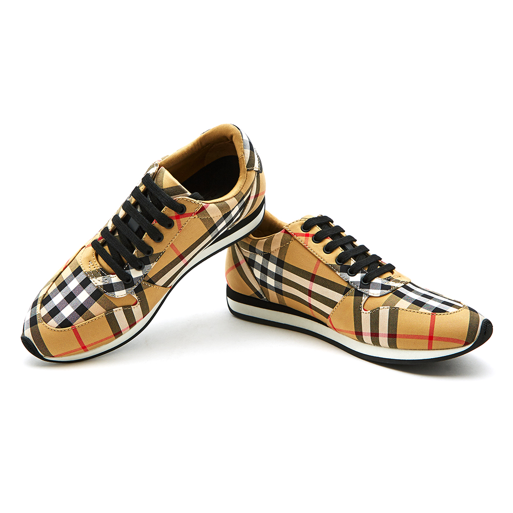 버버리(BURBERRY) 빈티지 체크 남자 스니커즈 AMELIA 4076155_M