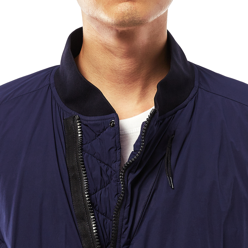 스톤아일랜드(STONE ISLAND) 와펜 컴포트 테크 컴포지트 남자 보머 자켓 691543428 V0026