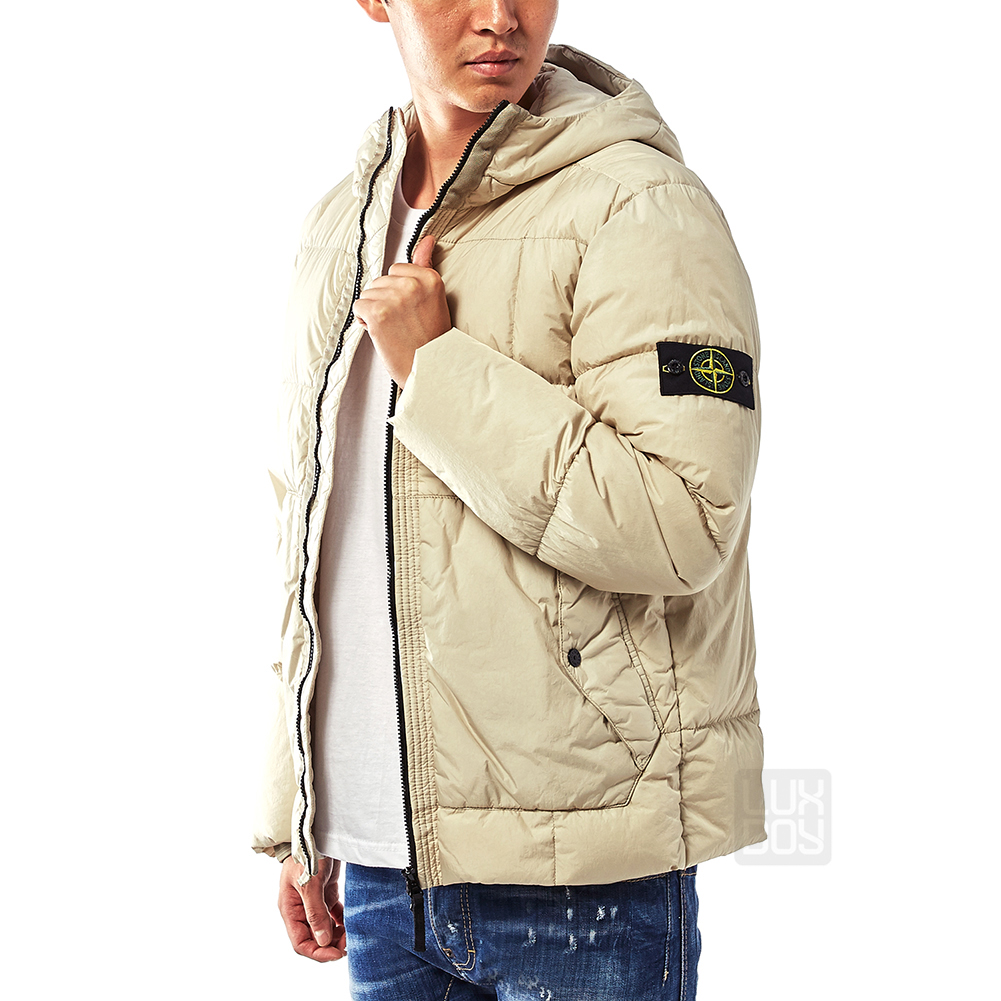 스톤아일랜드(STONE ISLAND) 와펜 크링클랩스 남자 패딩 점퍼 691541223 V0090