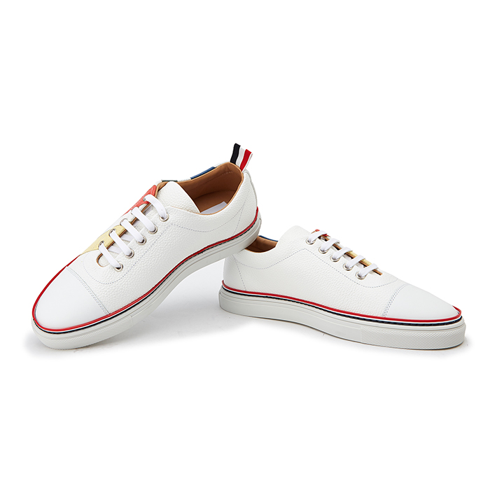 톰브라운(THOM BROWNE) 스트라이프 남자 스니커즈 (US) MFD078A 00198 996