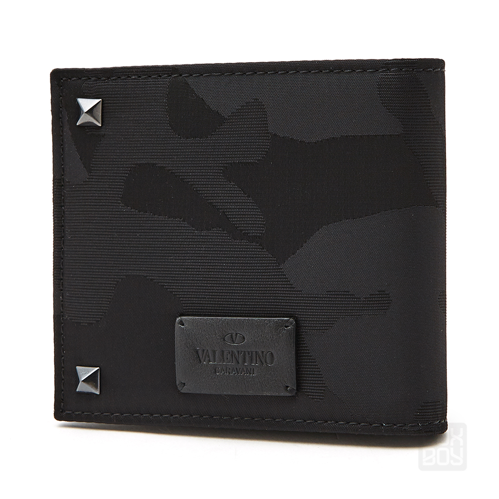발렌티노(VALENTINO) 락스터드 카모플라쥬 남자 반지갑 PY0P0654NAI 0NO
