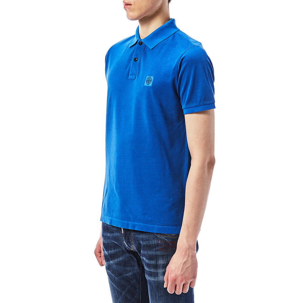 스톤아일랜드(STONE ISLAND) 와펜 로고 패치 슬림핏 남자 카라 반팔티셔츠 681522S67 V0022