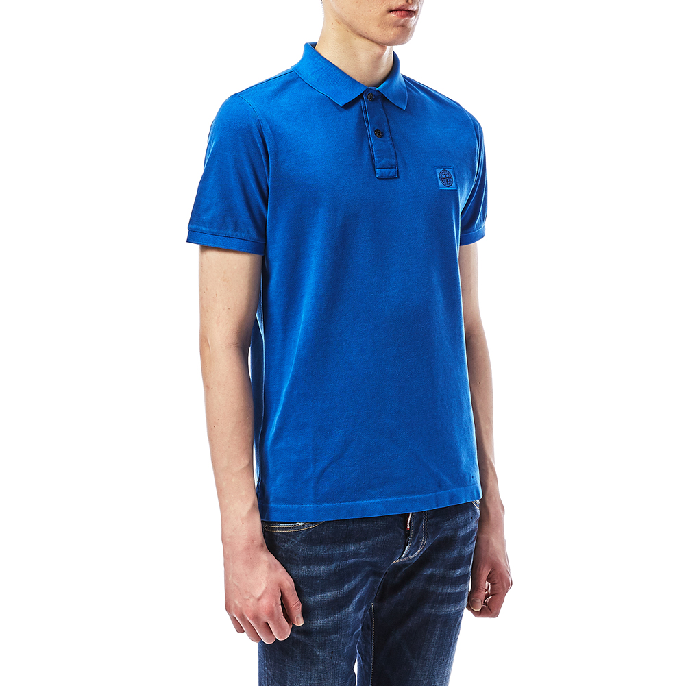 스톤아일랜드(STONE ISLAND) 와펜 로고 패치 슬림핏 남자 카라 반팔티셔츠 681522S67 V0022
