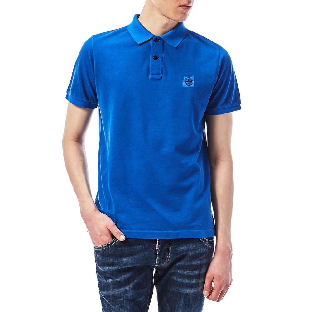 스톤아일랜드(STONE ISLAND) 와펜 로고 패치 슬림핏 남자 카라 반팔티셔츠 681522S67 V0022