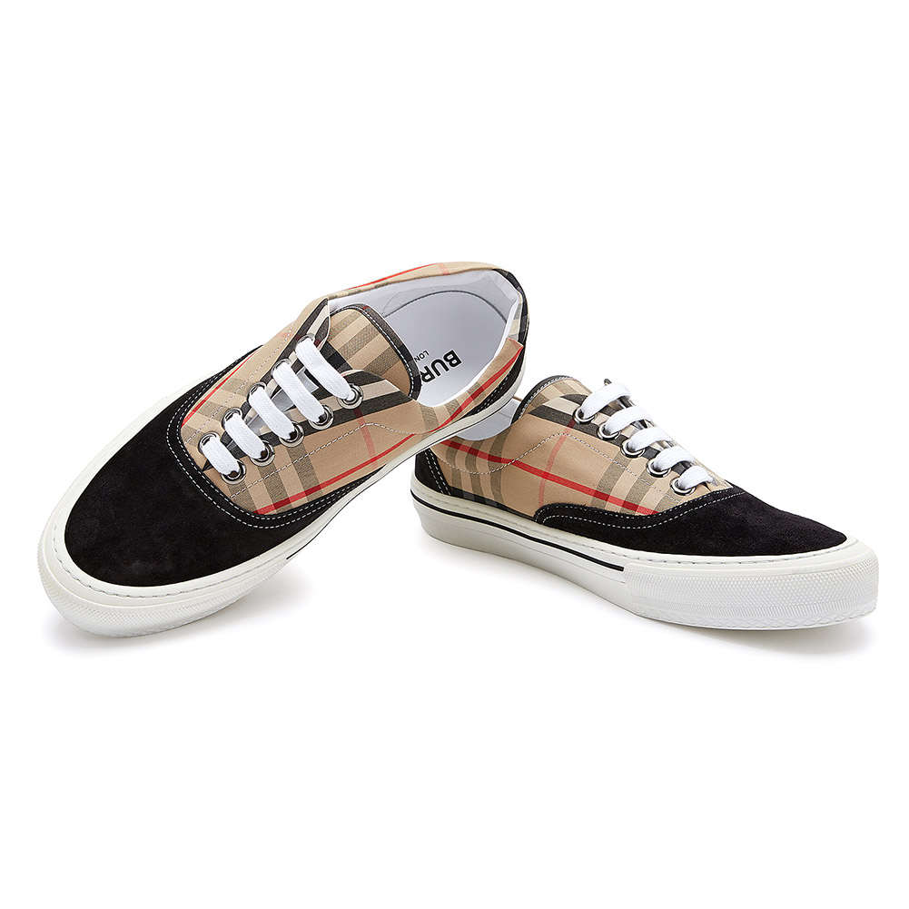 버버리(BURBERRY) 빈티지 체크 남자 스니커즈 WILSON 8016301
