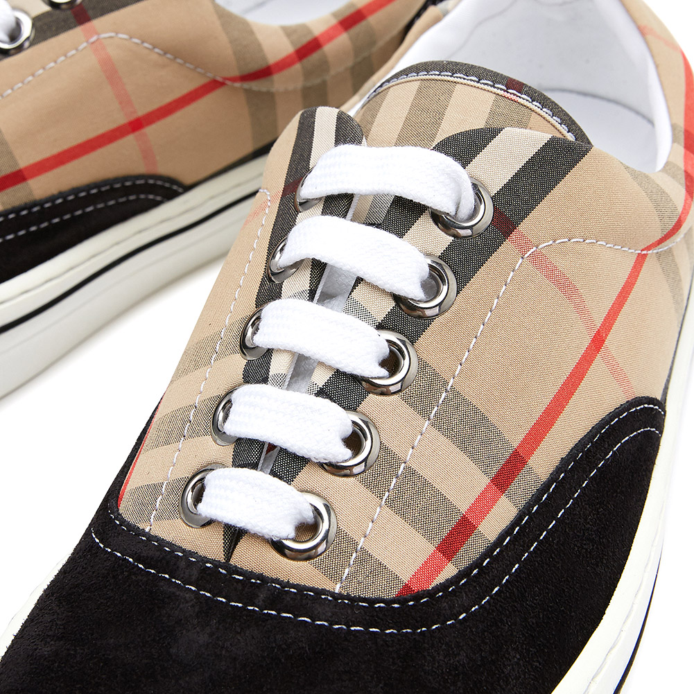 버버리(BURBERRY) 빈티지 체크 남자 스니커즈 WILSON 8016301