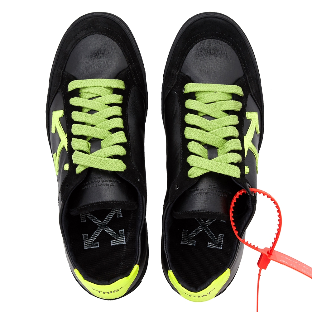 오프화이트(OFF WHITE) 2.0 남자 스니커즈 OMIA042F 19D68037 1062