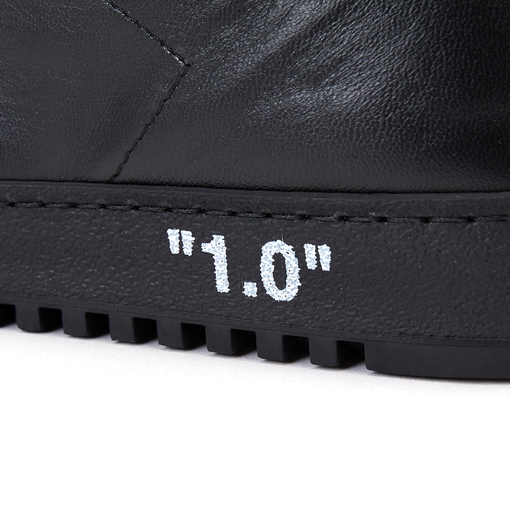오프화이트(OFF WHITE) 2.0 남자 스니커즈 OMIA042F 19D68037 1062