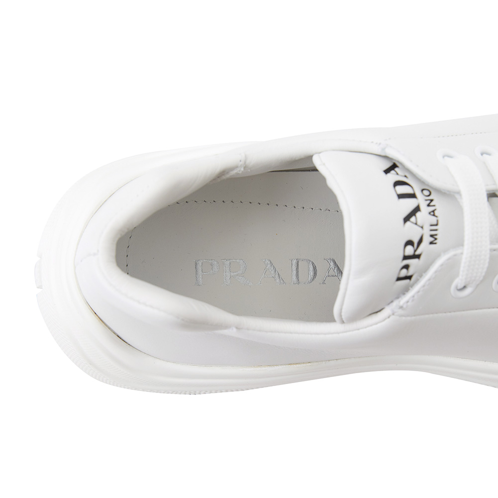 프라다(PRADA) 로고 남자 스니커즈 4E3457 3A6F F0009