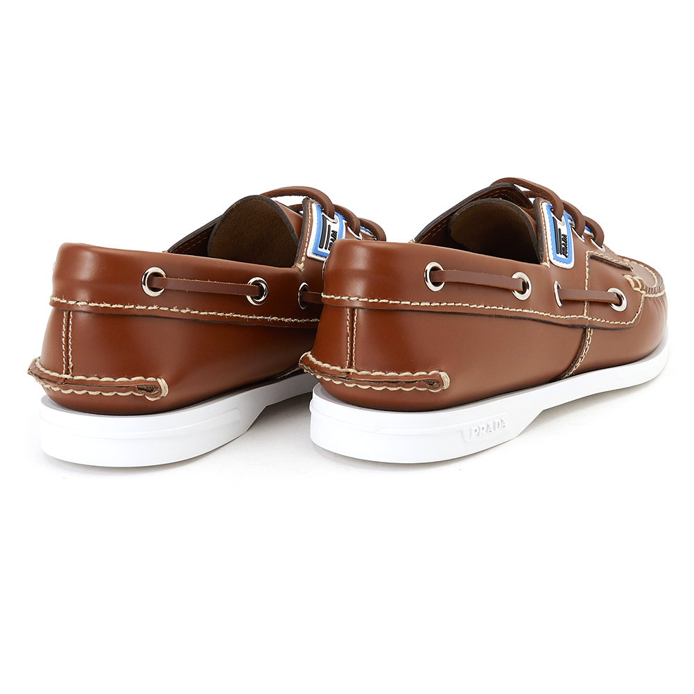 프라다(PRADA) 로고 남자 로퍼 2EG269 055 F0005