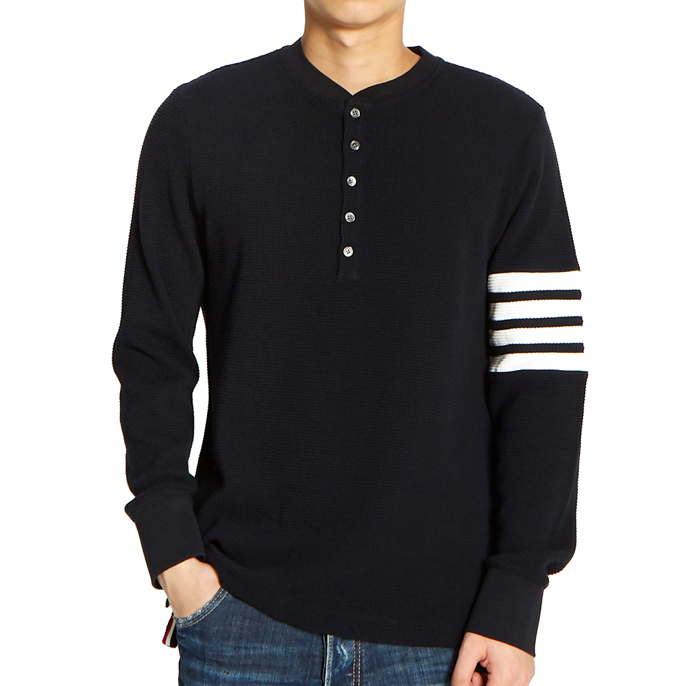 톰브라운(THOM BROWNE) 사선 완장 와플 남자 긴팔티셔츠 MJL035A 05802 415