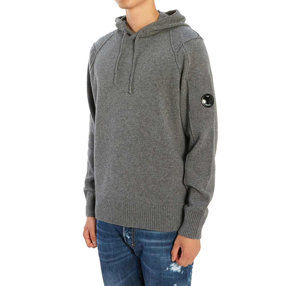 씨피컴퍼니(CP COMPANY) 렌즈 후드 남자 울 니트 07CMKN067A 005504A 925