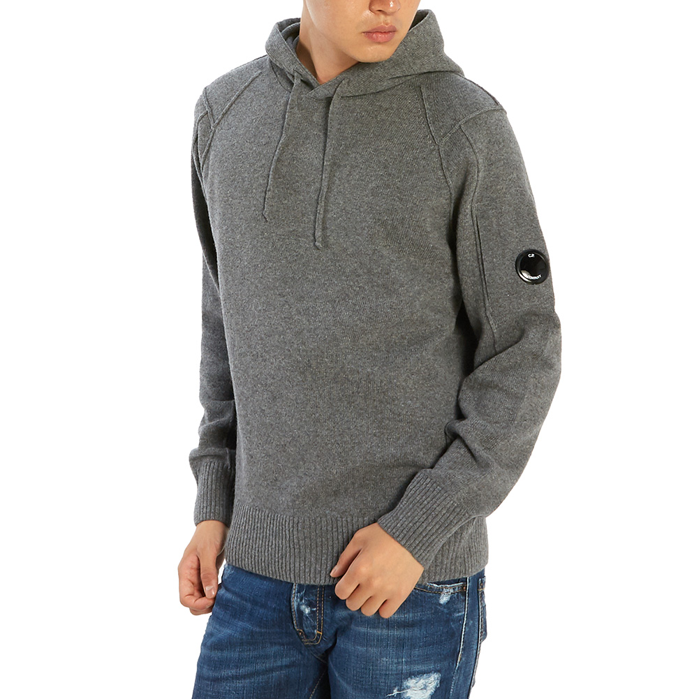 씨피컴퍼니(CP COMPANY) 렌즈 후드 남자 울 니트 07CMKN067A 005504A 925