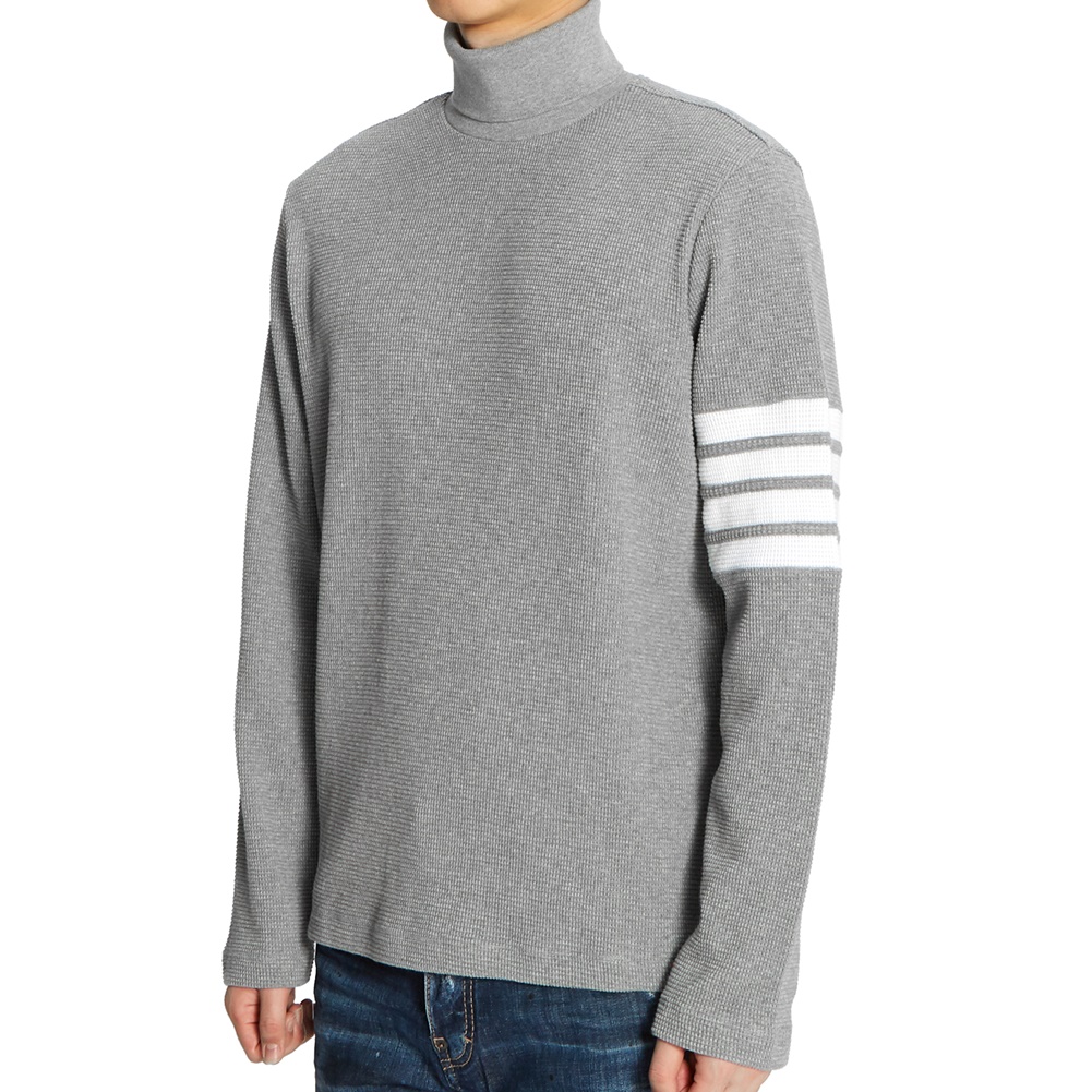 톰브라운(THOM BROWNE) 사선 완장 와플 남자 터틀넥 니트 MJS106A 05802 035