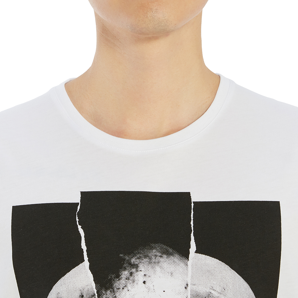 알렉산더맥퀸(ALEXANDER MCQUEEN) 스컬 남자 반팔티셔츠 582923 QNZ8B 0900