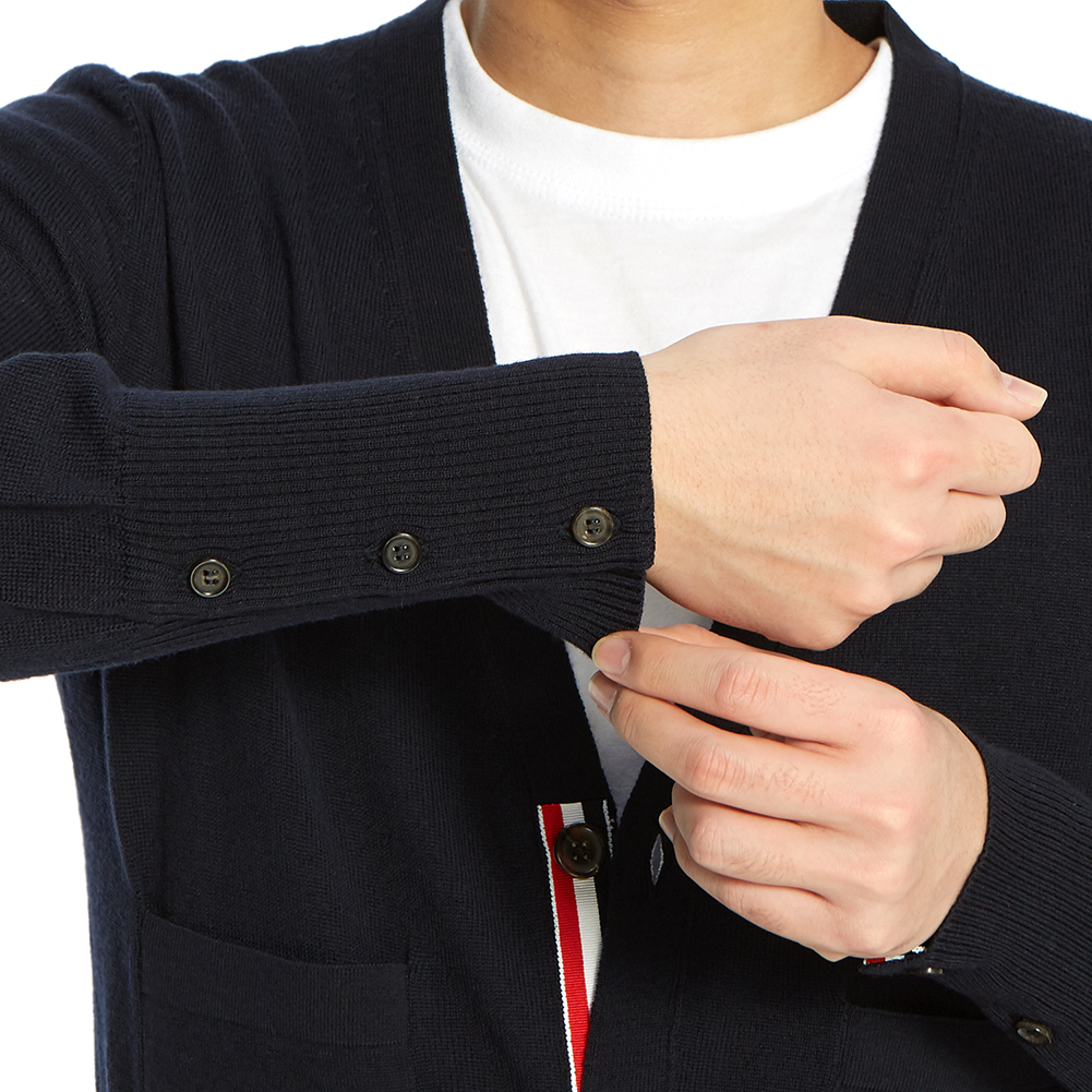 톰브라운(THOM BROWNE) 렙 스트라이프 덕 남자 울 가디건 MKC241A 00014 415