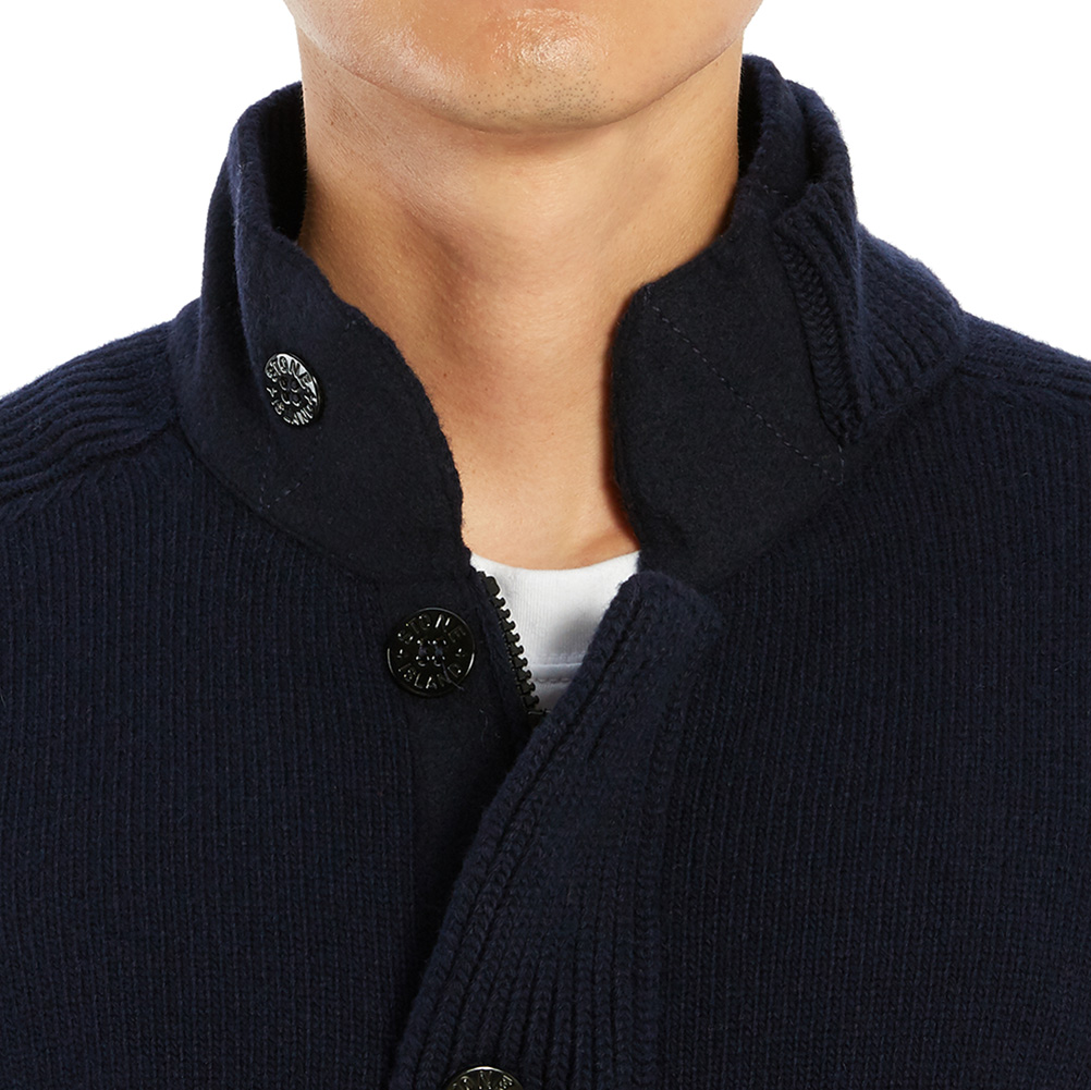 스톤아일랜드(STONE ISLAND) 와펜 남자 울 집업 가디건 7115564A3 V0020