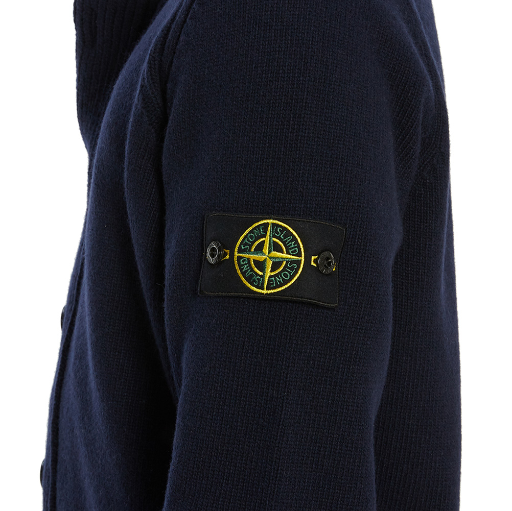 스톤아일랜드(STONE ISLAND) 와펜 남자 울 집업 가디건 7115564A3 V0020