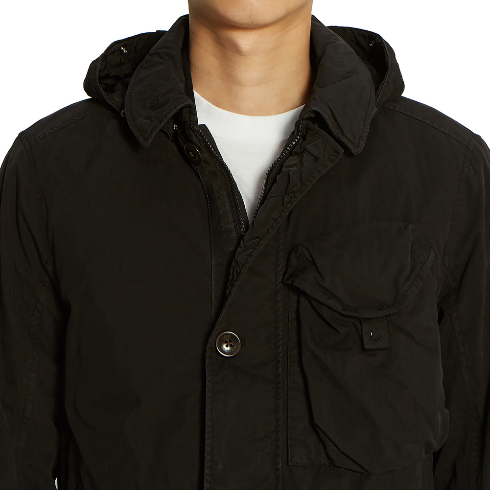 씨피컴퍼니(CP COMPANY) 라미르 고글 렌즈 남자 패딩 자켓 07CMOW205A 005503G 999