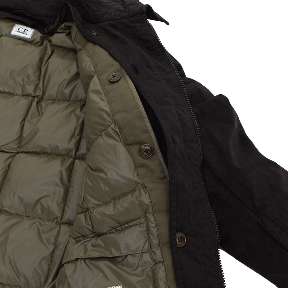 씨피컴퍼니(CP COMPANY) 라미르 고글 렌즈 남자 패딩 자켓 07CMOW205A 005503G 999