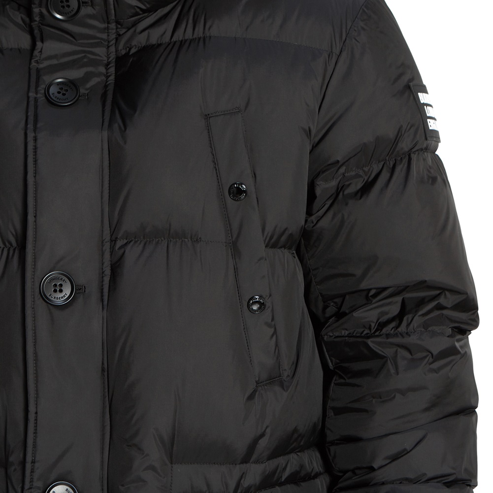 버버리(BURBERRY) 로고 후드남자 패딩 점퍼 LOCKWOOD 8018825 A1189