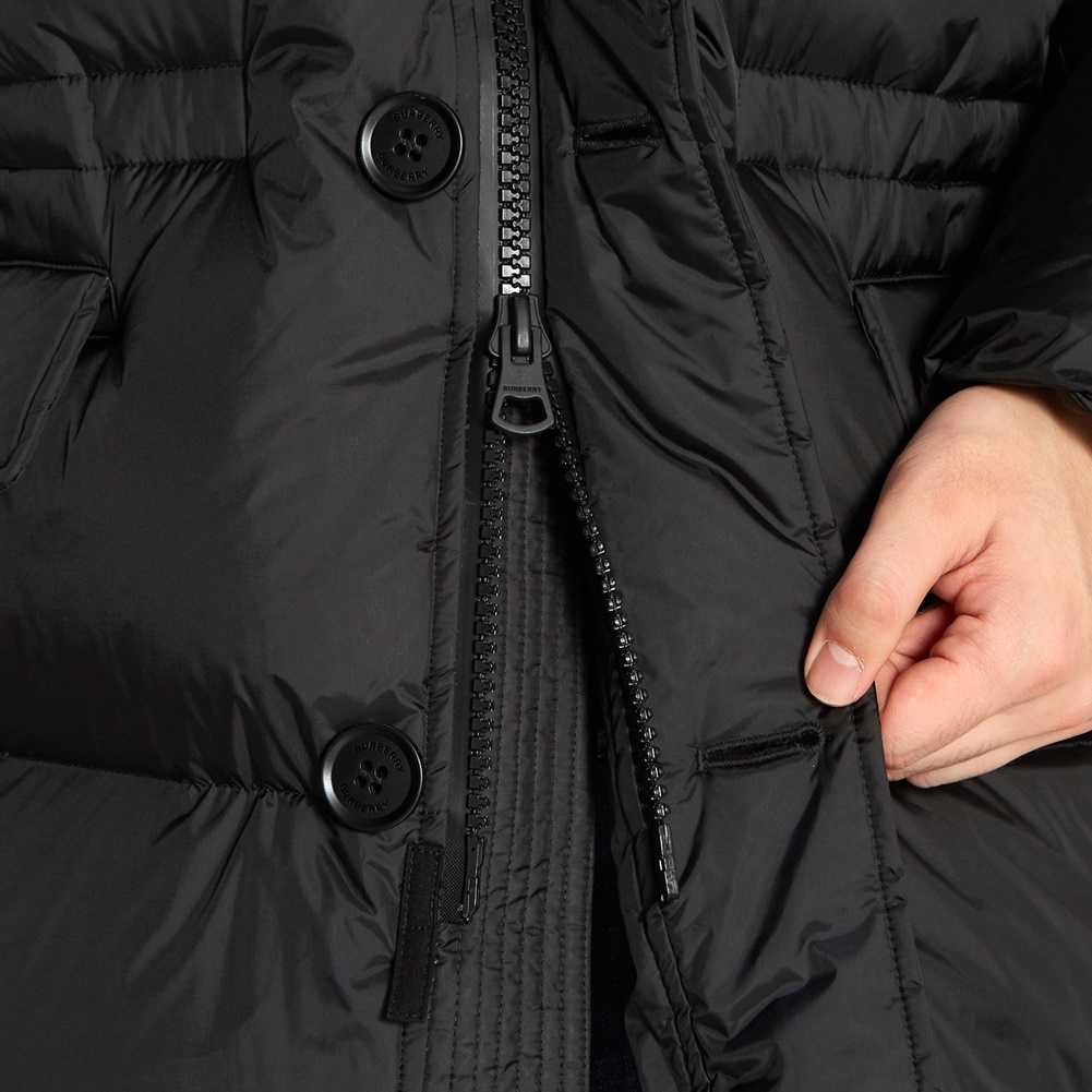 버버리(BURBERRY) 로고 후드남자 패딩 점퍼 LOCKWOOD 8018825 A1189