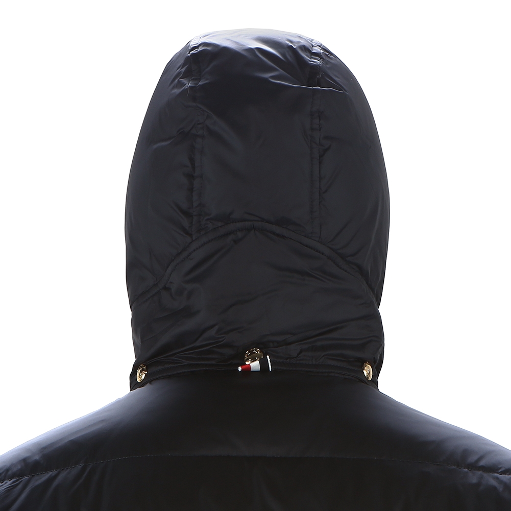 톰브라운(THOM BROWNE) 사선 완장 남자 패딩 봄버 자켓 MJD061X 05411 415