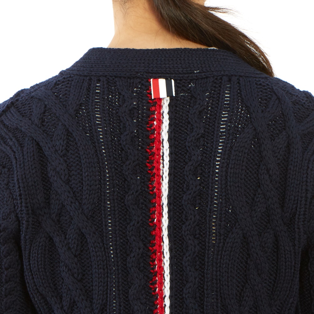 톰브라운(THOM BROWNE) 삼선 아란 케이블 여자 울 가디건 FKC264A 00014 415