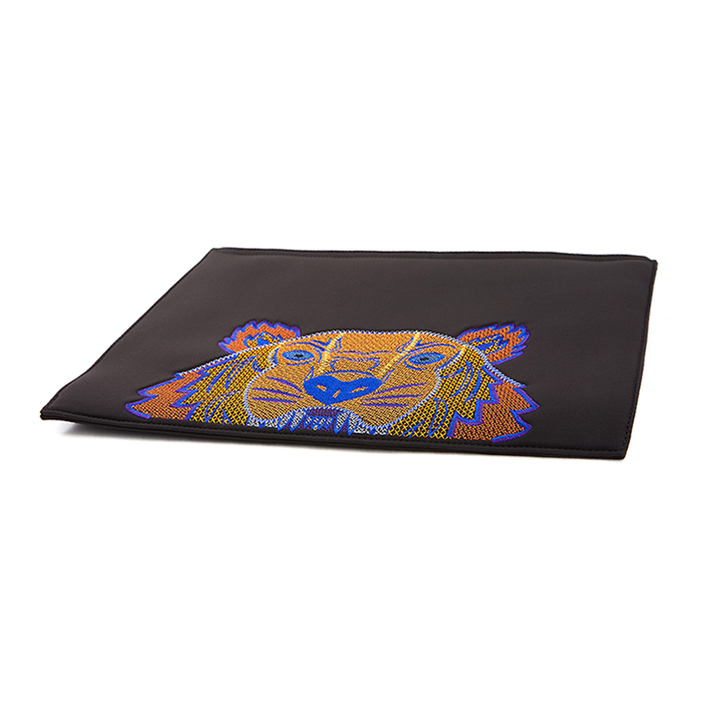 겐조(KENZO) 타이거 자수 도큐먼트 공용 클러치/파우치백 5PM322 F22 99A