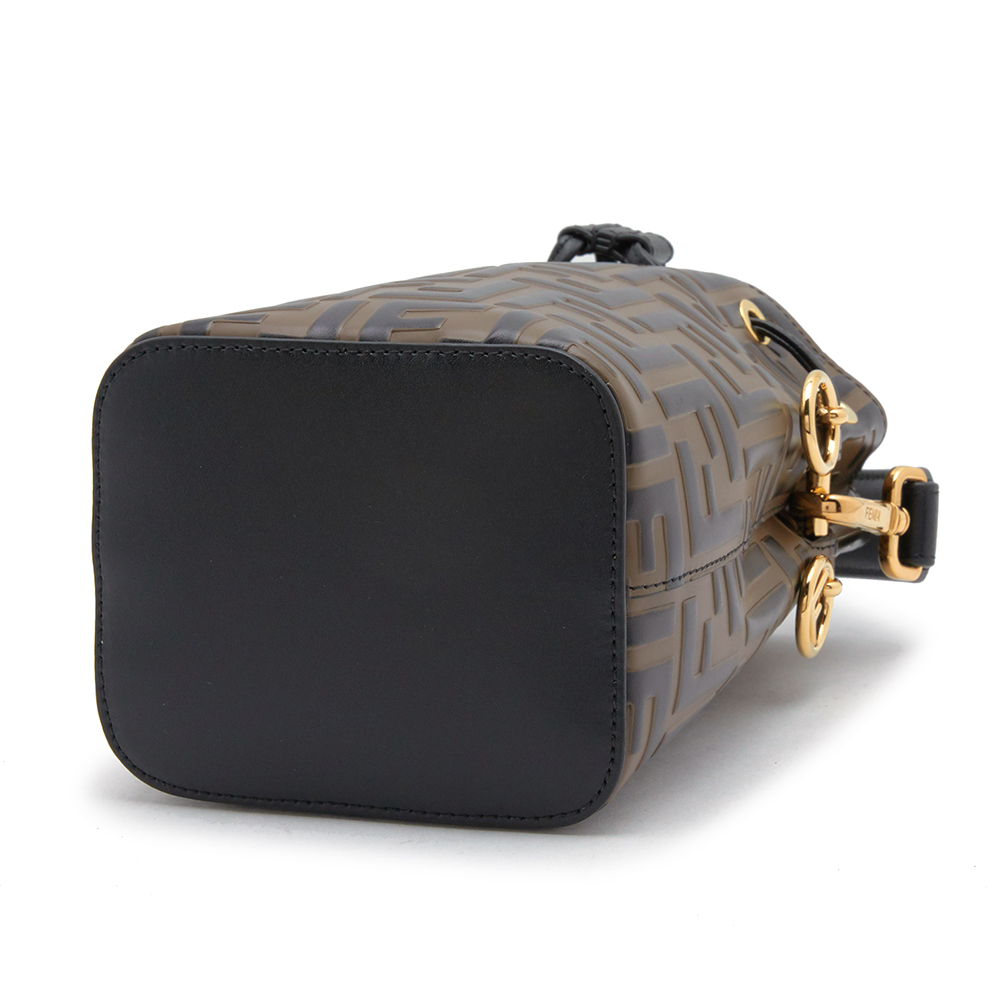 펜디(FENDI) 미니 몬트레조 버킷 여자 토트겸숄더백 8BS010 A659 F13VK
