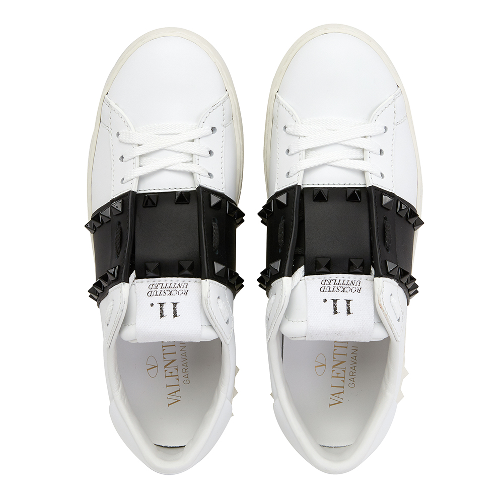 발렌티노(VALENTINO) 락스터드 언타이틀 여자 스니커즈 RW0S0A01LTU A01