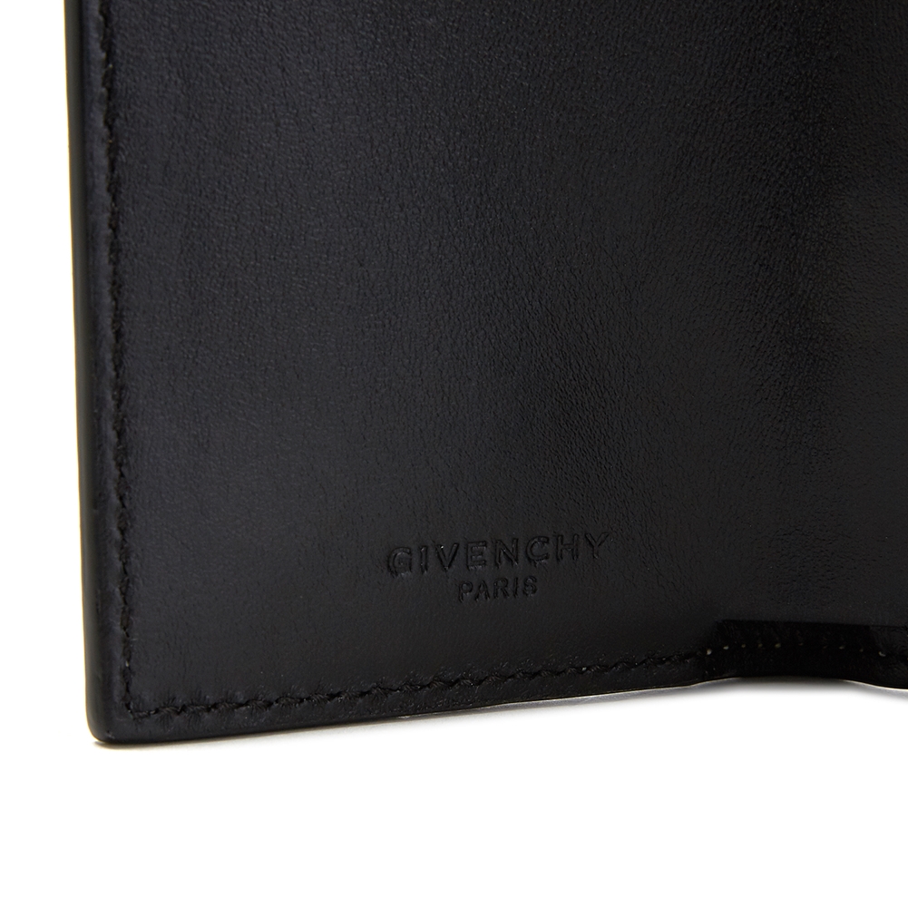 지방시(GIVENCHY) 엣지 컴팩트 여자 반지갑 BB605TB0CC 101